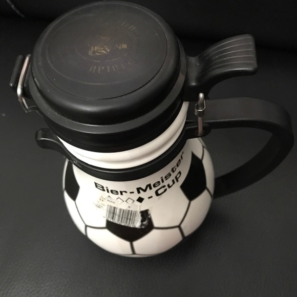 Soccer World Cup beer/ water porcelain lidded cup 1 L Germany Berliner Burgerbra - Picture 7 of 10